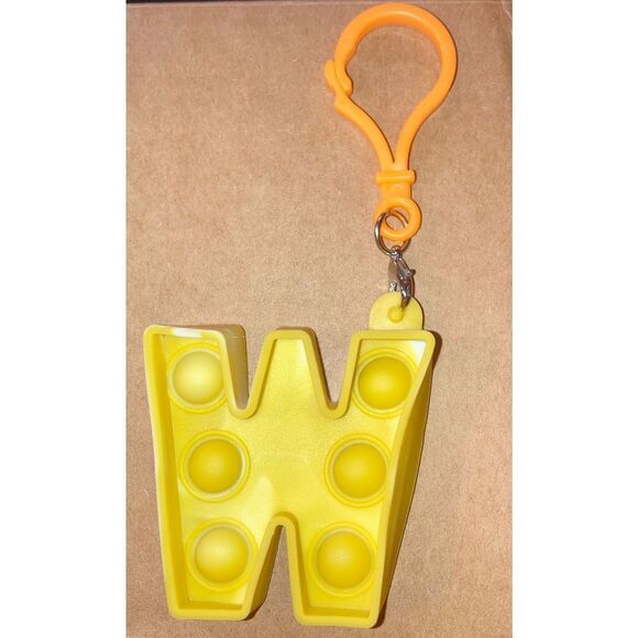 ☀️3/$12☀️ Letter W Pop it Fidget Toy Keychain - Picture 1 of 4